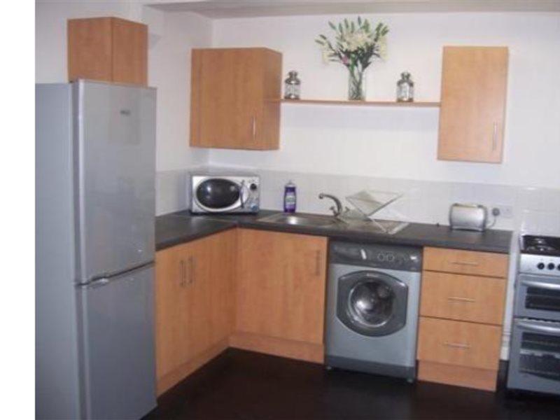 Oyo Arinza Apartments, Liverpool Luaran gambar